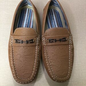 NWOT J'S Awake Men's Slip On Loafers/Moccasins Size 5